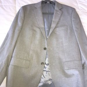 Apt.9 light grey full suit. Slim fit.